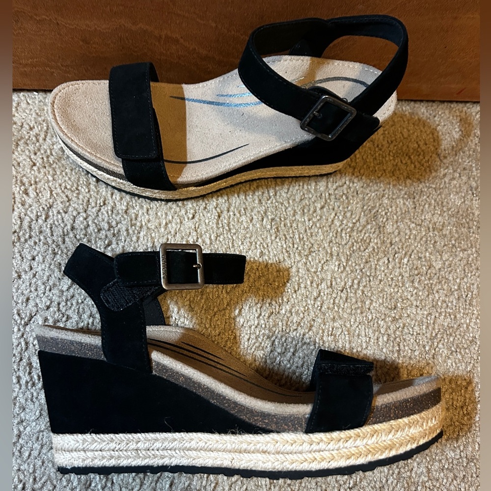 Aetrex Womens Sydney Wedge Sandal Black Size 9,5 US / 40 EU Espadrilles Boho New - Picture 2 of 16
